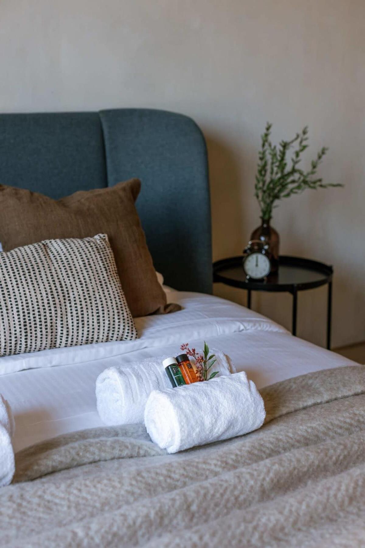 Huswell - Industrial Apartment With Terrace In แอนต์เวิร์ป ภายนอก รูปภาพ