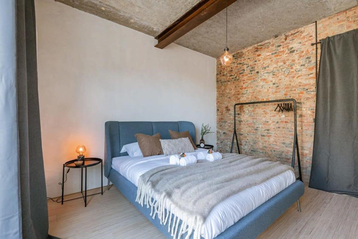 Huswell - Industrial Apartment With Terrace In แอนต์เวิร์ป ภายนอก รูปภาพ