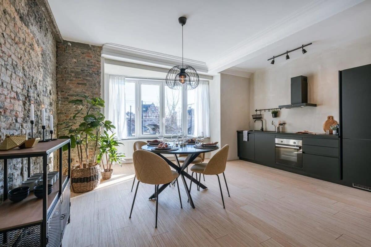 Huswell - Industrial Apartment With Terrace In แอนต์เวิร์ป ภายนอก รูปภาพ